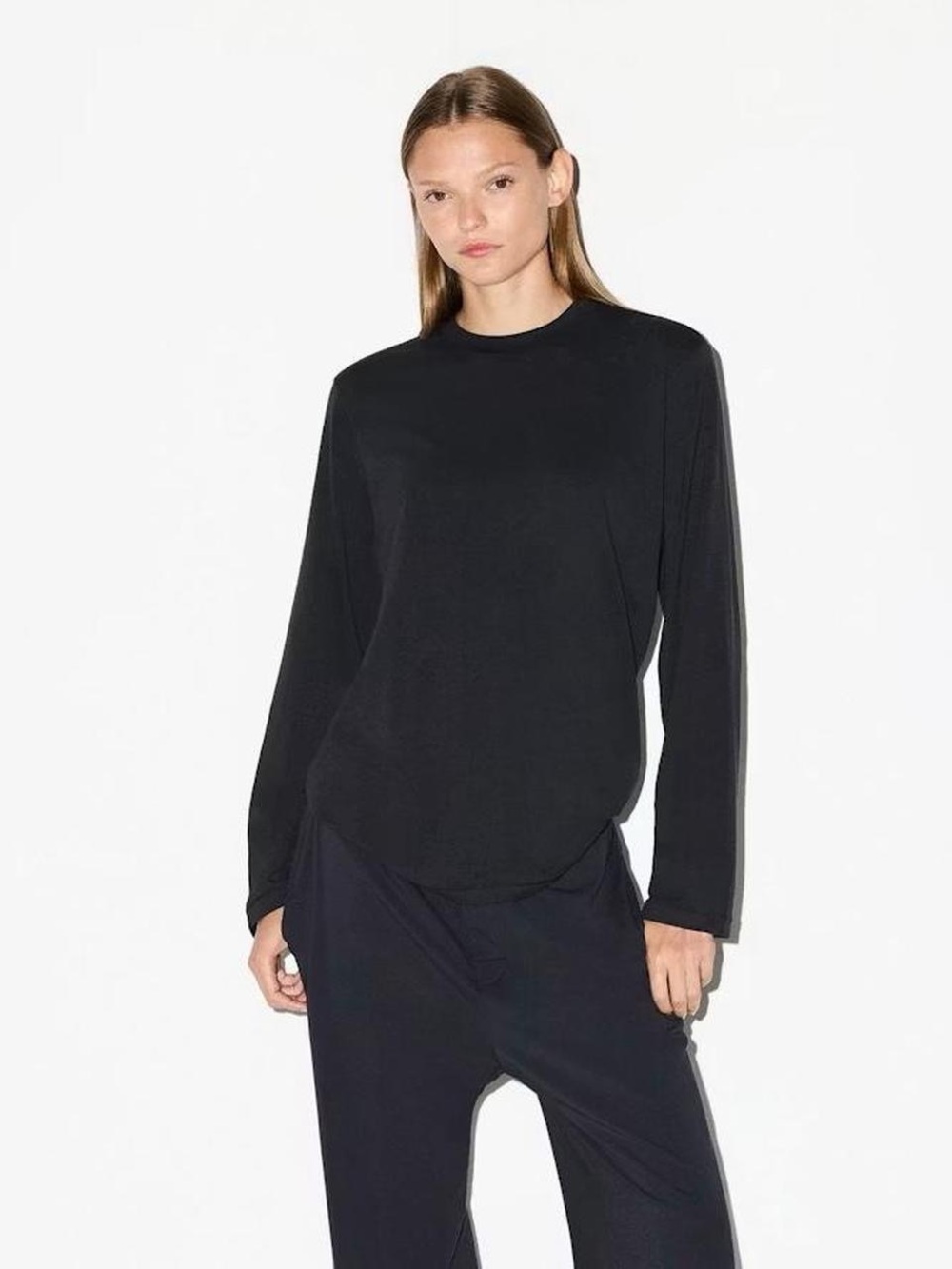 Skims boyfriend long sleeve t shirt